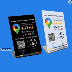 Bảng mica NFC Google Maps, Chạm nhẹ, khách yêu (10933)